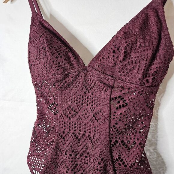 Adore Me Burgundy Lace One‎ Piece Swimsuit sz S - Picture 2 of 5